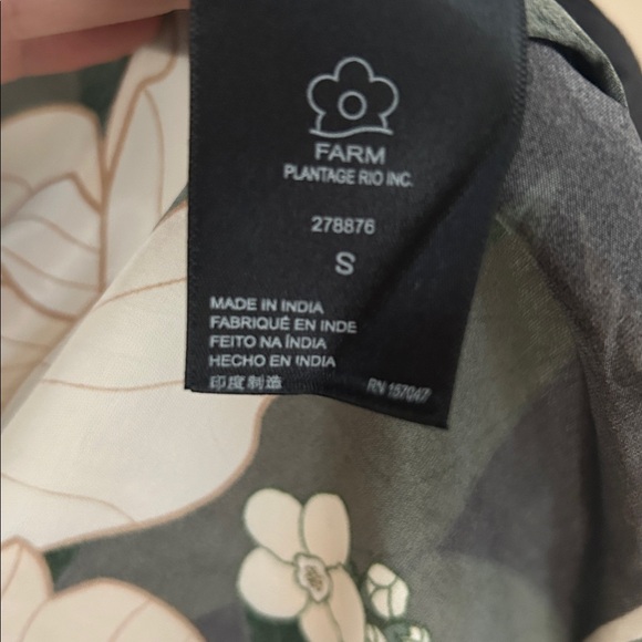 Farm Rio Top Size Small - Picture 6 of 10